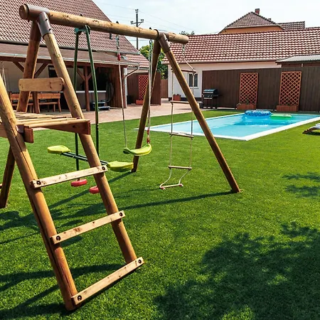 Villa Zoeld Gerle Haz